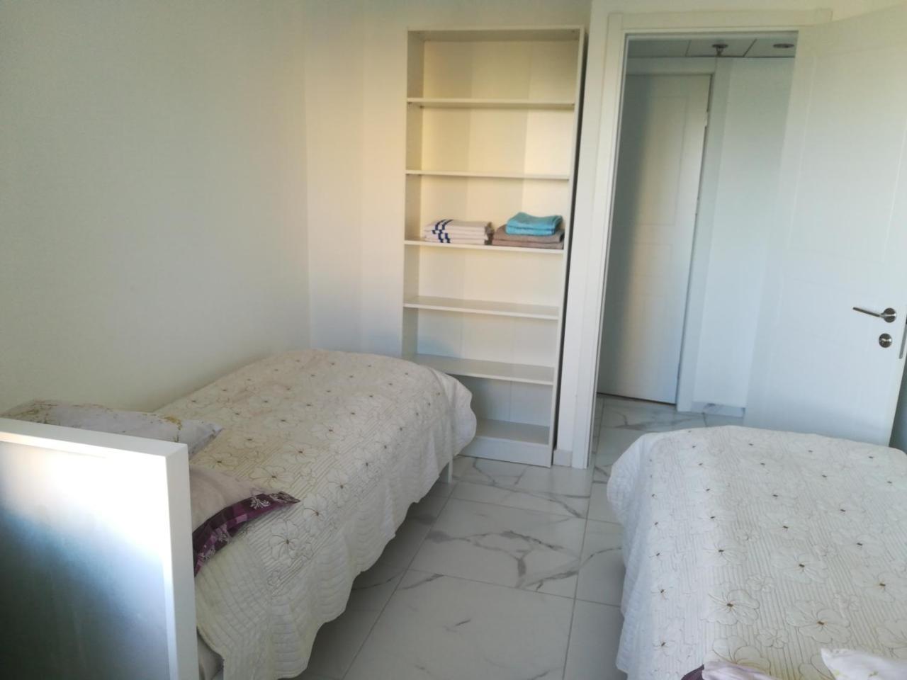 Apartment By The Lake ทิเบเรียส ภายนอก รูปภาพ