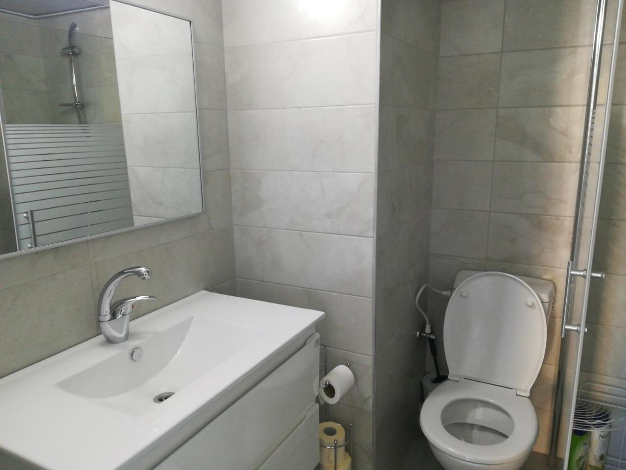 Apartment By The Lake ทิเบเรียส ภายนอก รูปภาพ