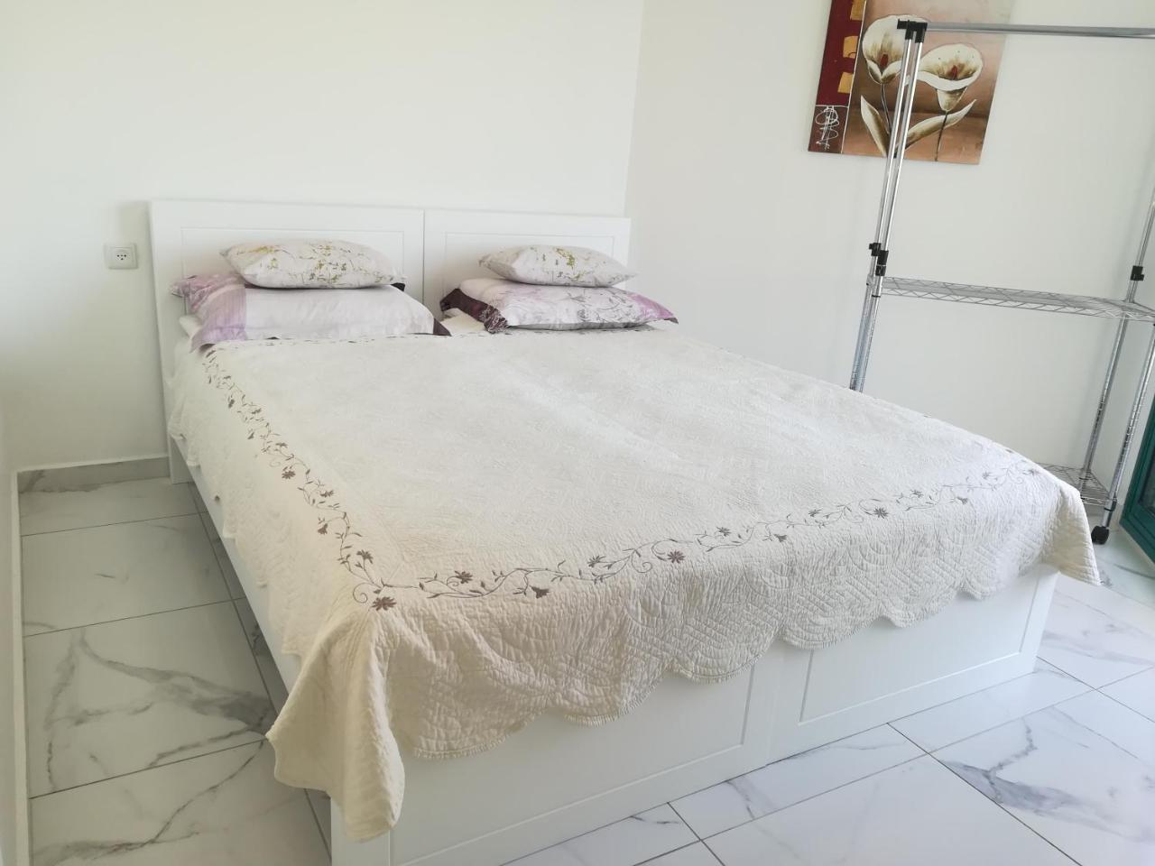 Apartment By The Lake ทิเบเรียส ภายนอก รูปภาพ