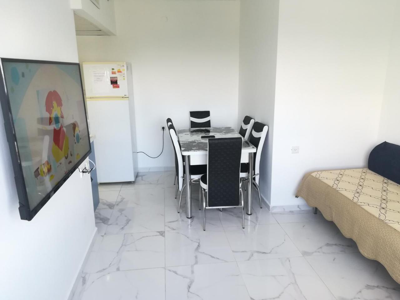 Apartment By The Lake ทิเบเรียส ภายนอก รูปภาพ